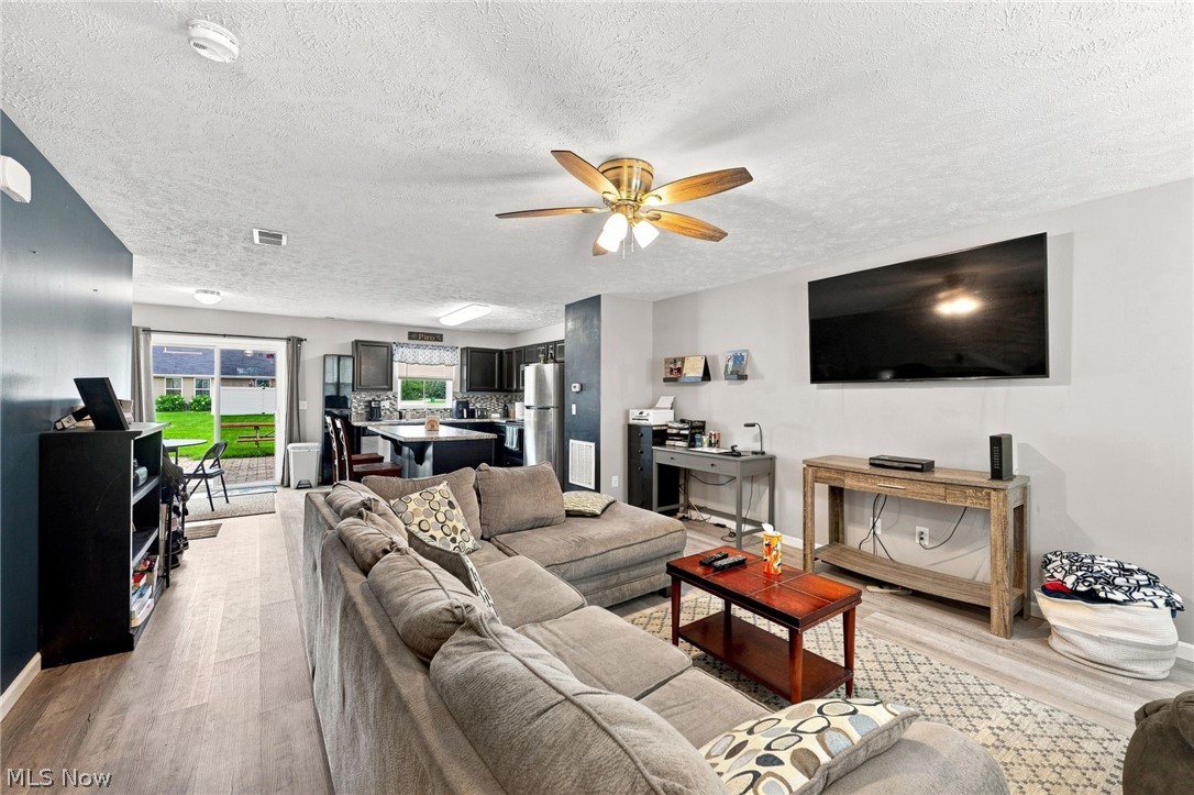 220 Emily Drive Property Photo 4