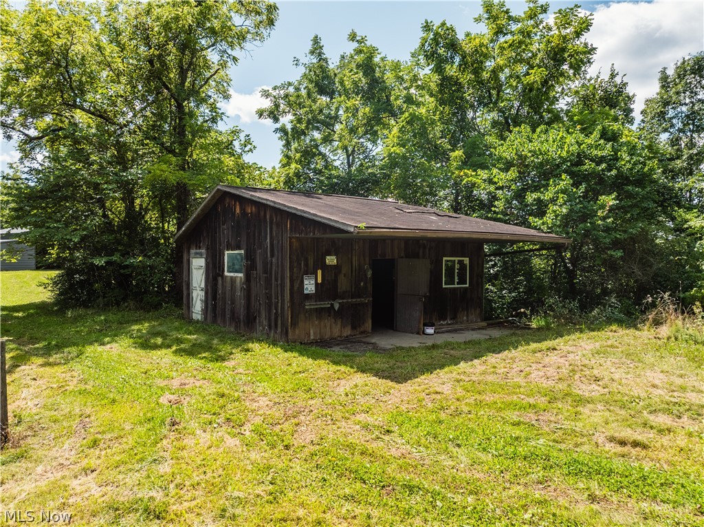 Taylor Road Property Photo 3