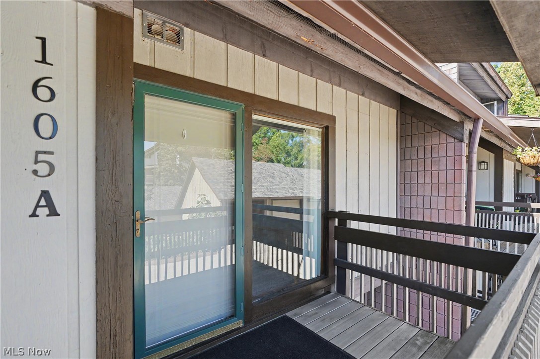 1605 Treetop Trail A