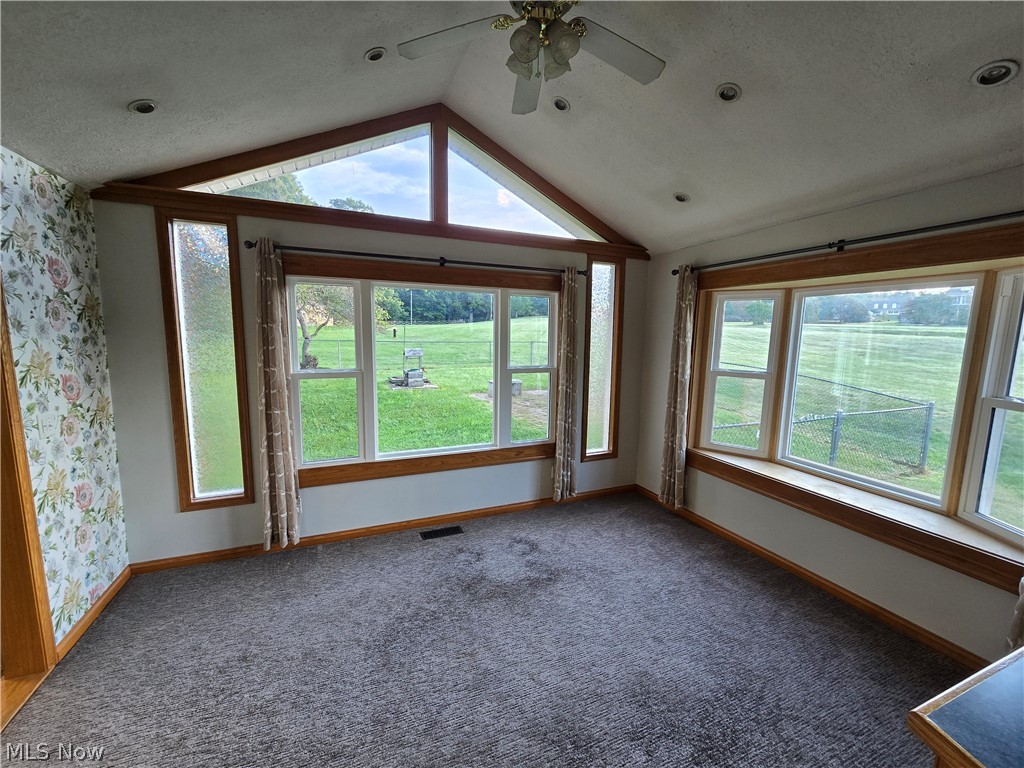 958 E Milltown Road Property Photo 9