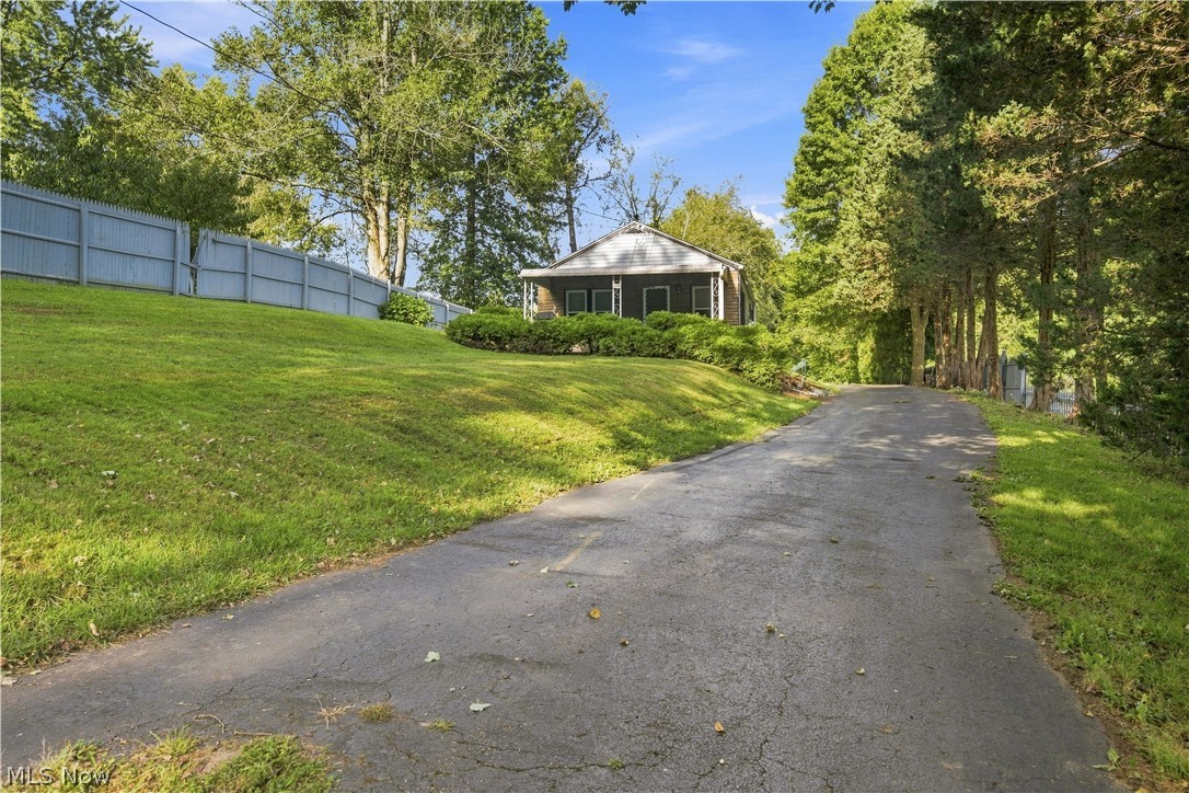 1780 Ambre Drive Property Photo 4