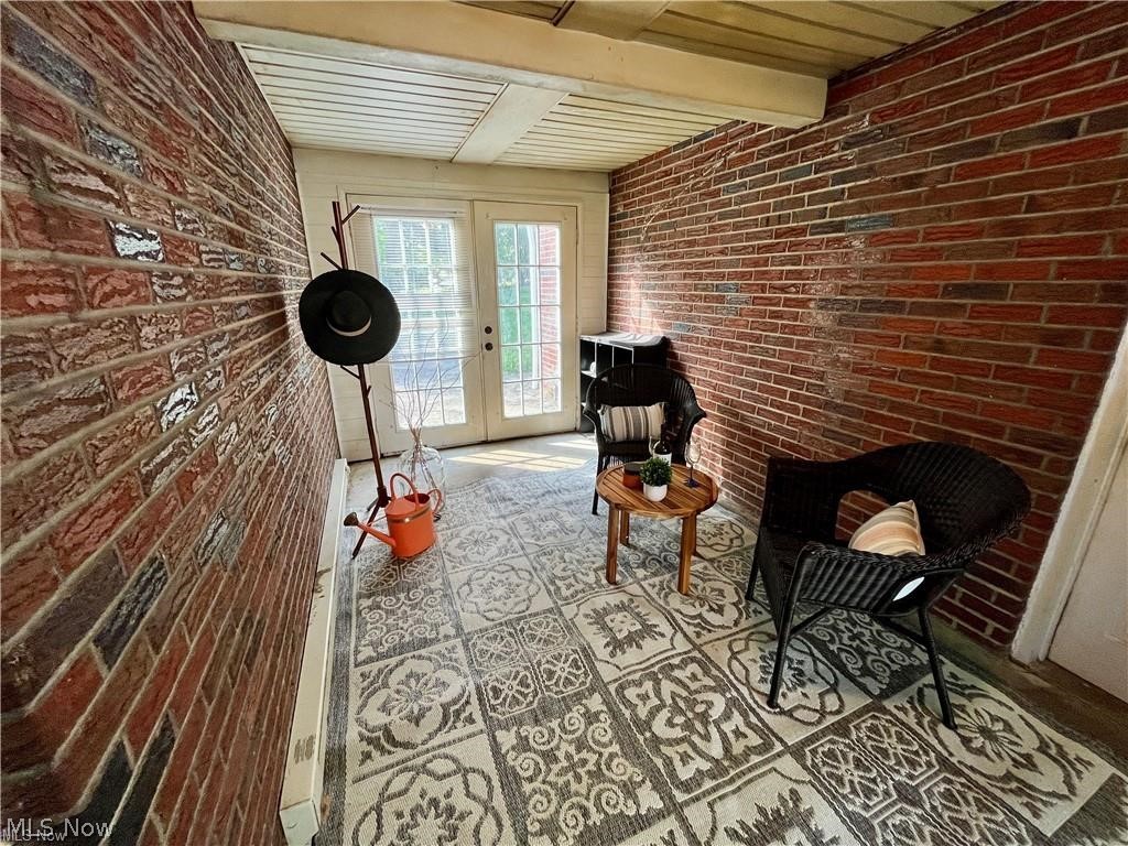 627 Poland Avenue Property Photo 22