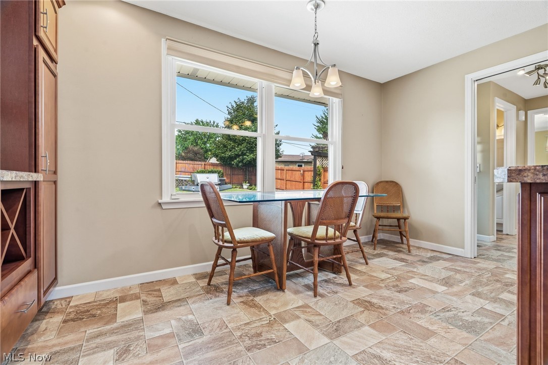 2215 Tamarack Circle Ne Property Photo 19