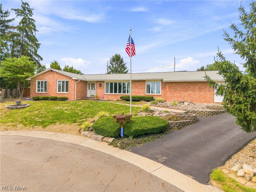 2215 Tamarack Circle Ne Property Photo 43