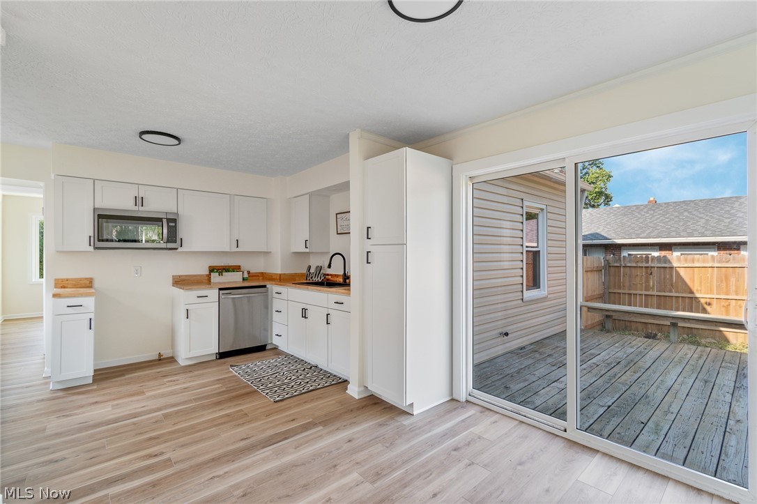 827 Davies Avenue Property Photo 12