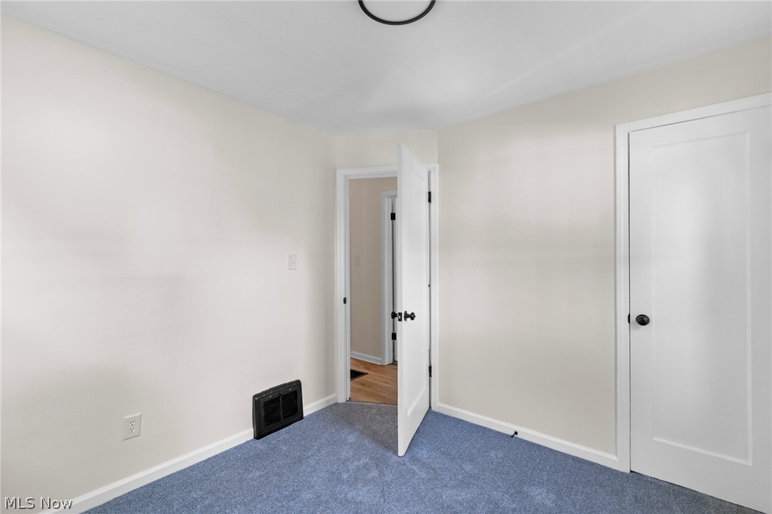 827 Davies Avenue Property Photo 17