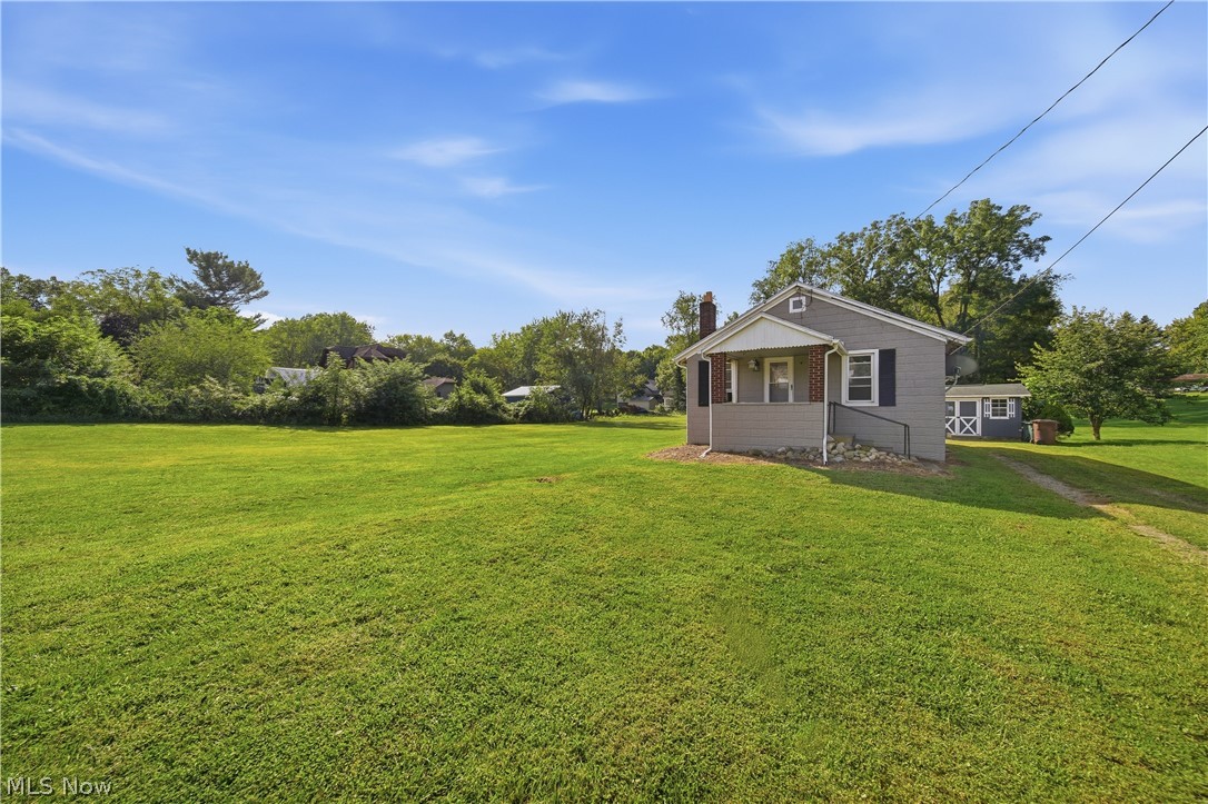 230 E Comet Road Property Photo 1