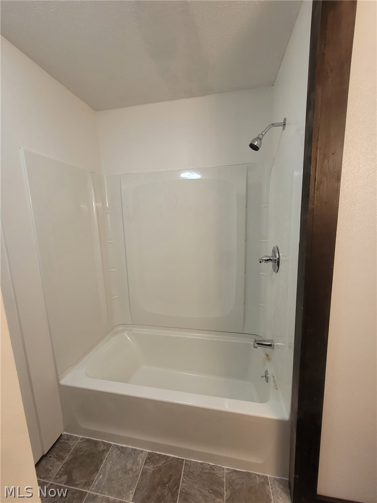 120 N Main Street Property Photo 7