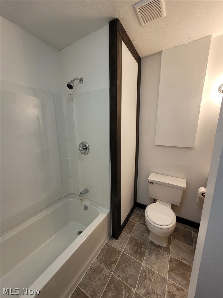 120 N Main Street Property Photo 9