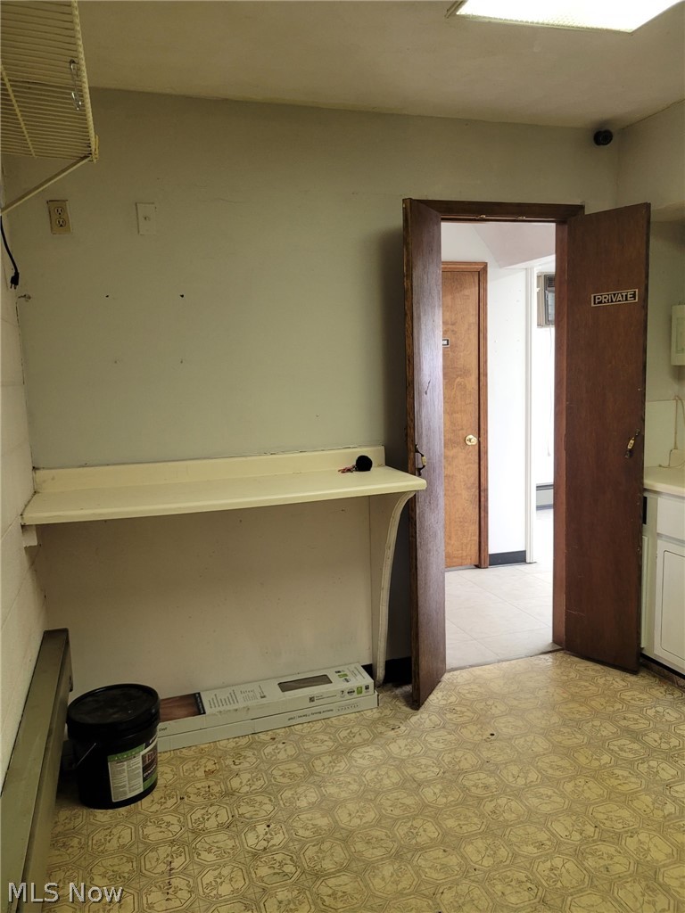 120 N Main Street Property Photo 45
