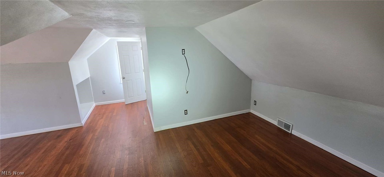 12304 Tonsing Drive Property Photo 14