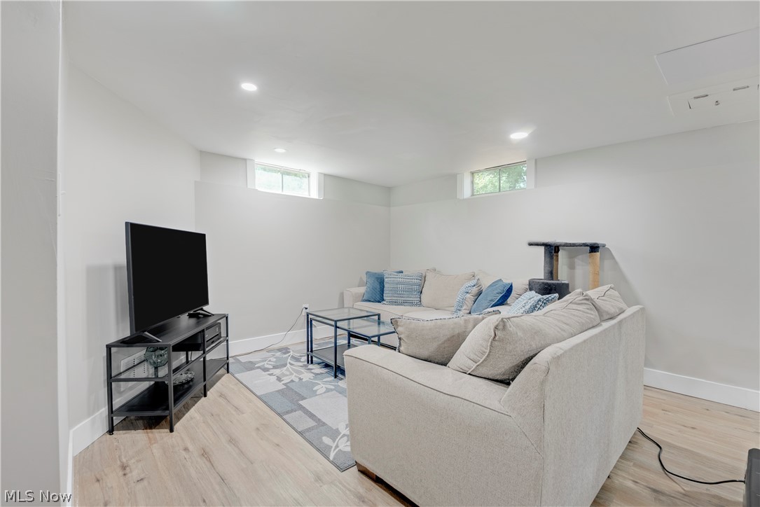 10074 Darrow Road Property Photo 19