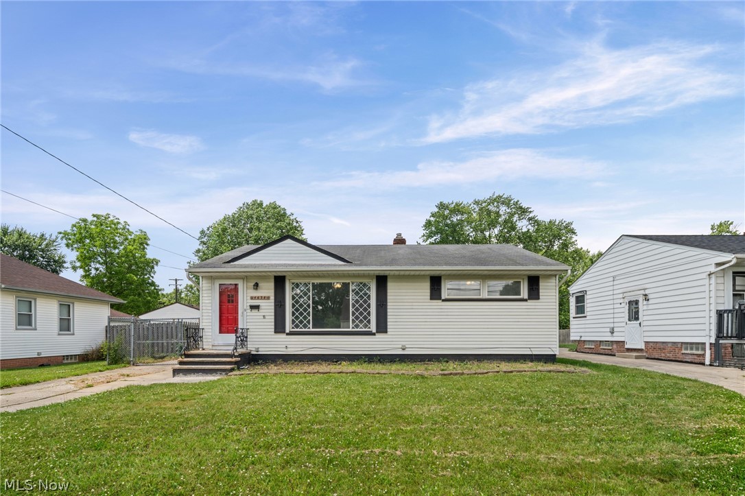 4638 W 156th Street Property Photo 1