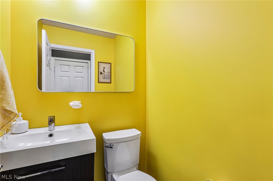 3892 Gardiner Run Property Photo 14