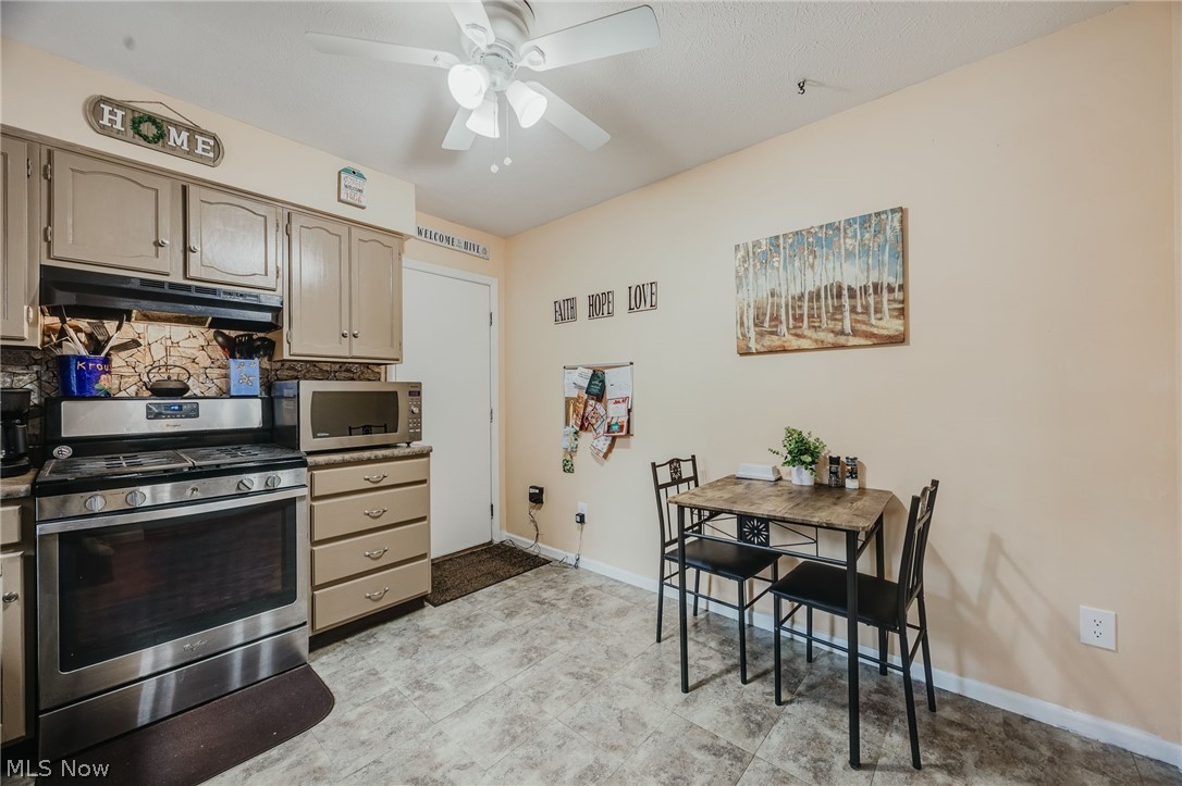 1004 Lancaster Drive Property Photo 11