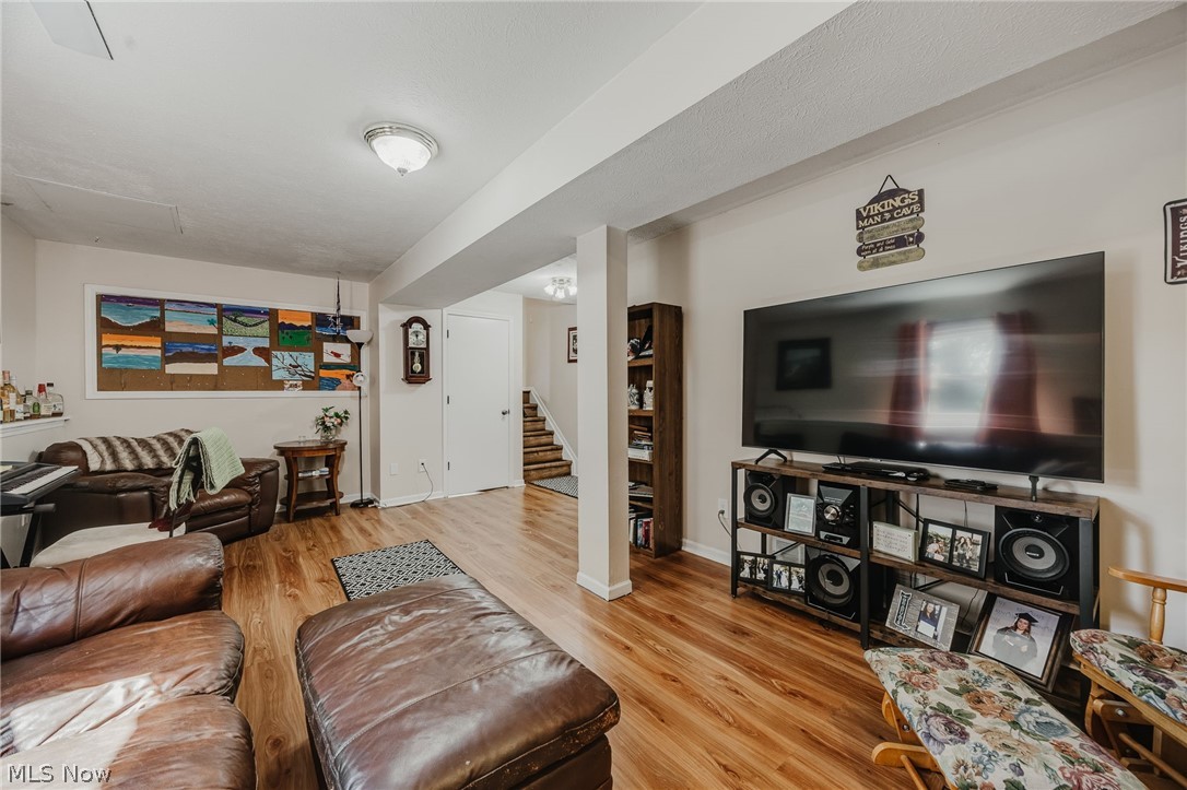 1004 Lancaster Drive Property Photo 23