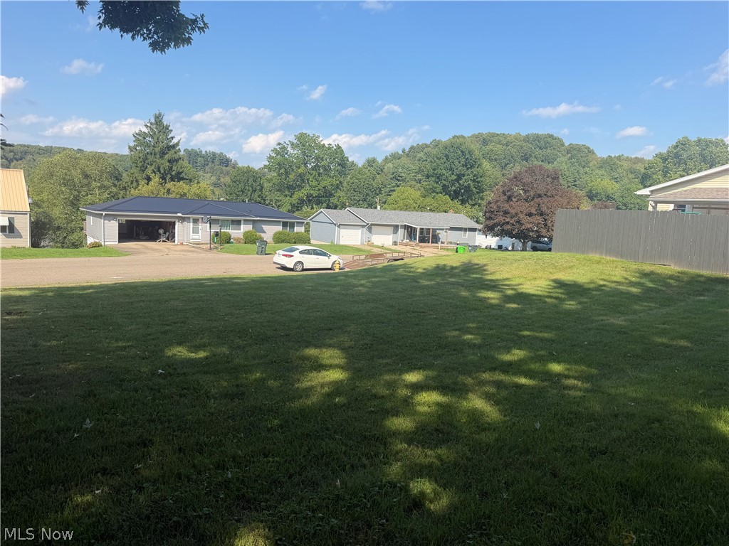 1813 Walnut Street Property Photo 8