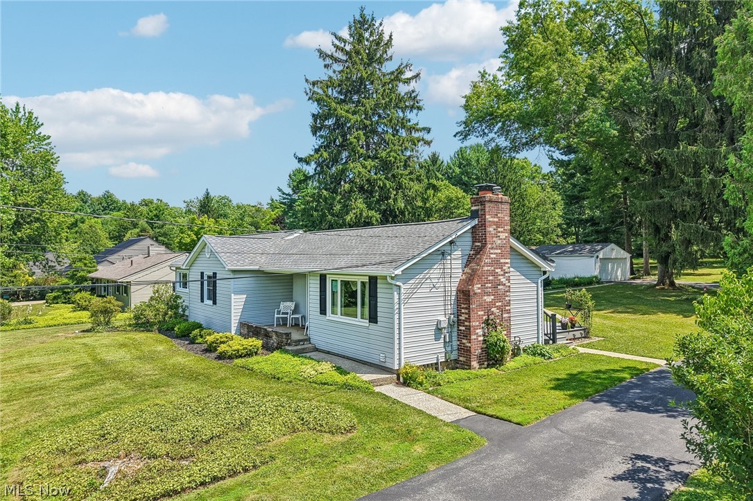 4288 Brush Road Property Photo 2