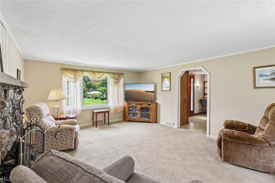 4288 Brush Road Property Photo 6