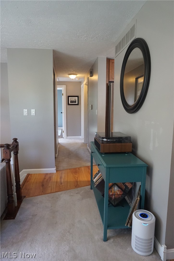 951 Brookpoint Drive Property Photo 5