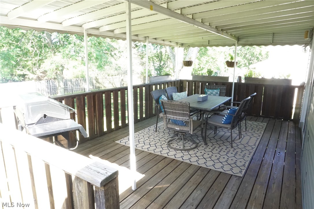 951 Brookpoint Drive Property Photo 9