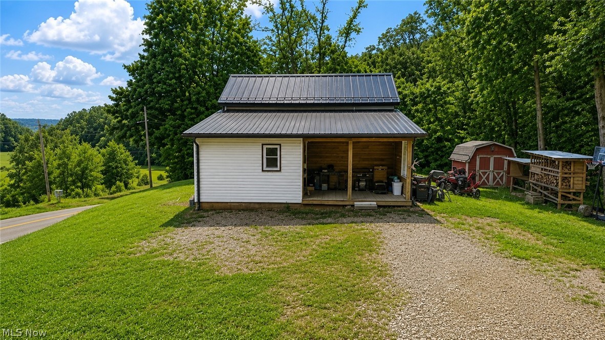 552 County Road 2575 Property Photo 27
