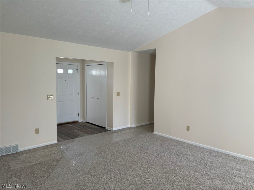 459 Hampton Drive Property Photo 15