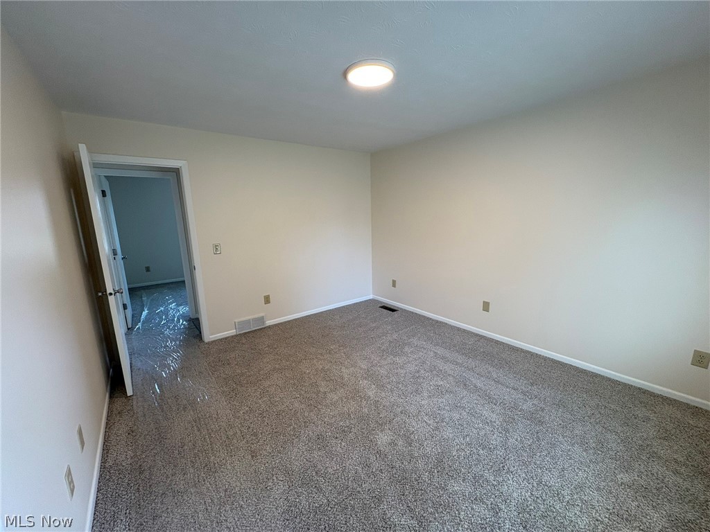 459 Hampton Drive Property Photo 24