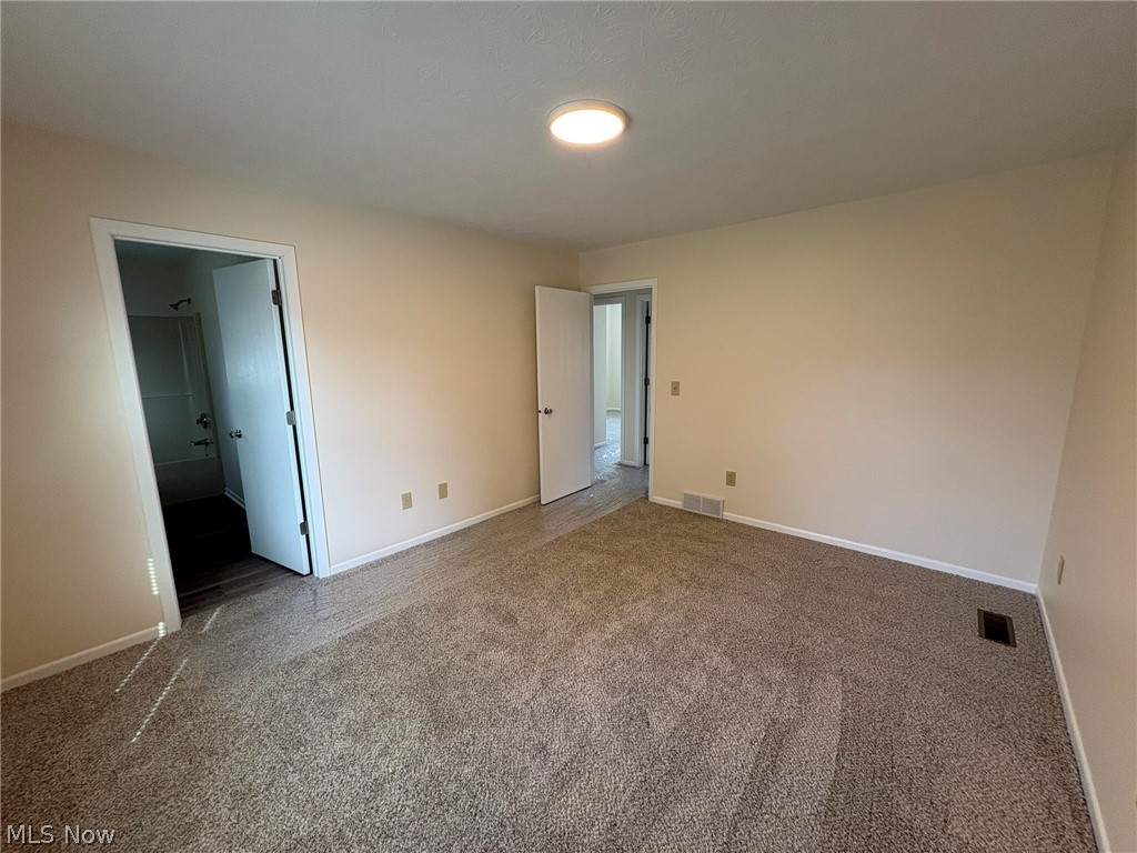 459 Hampton Drive Property Photo 25