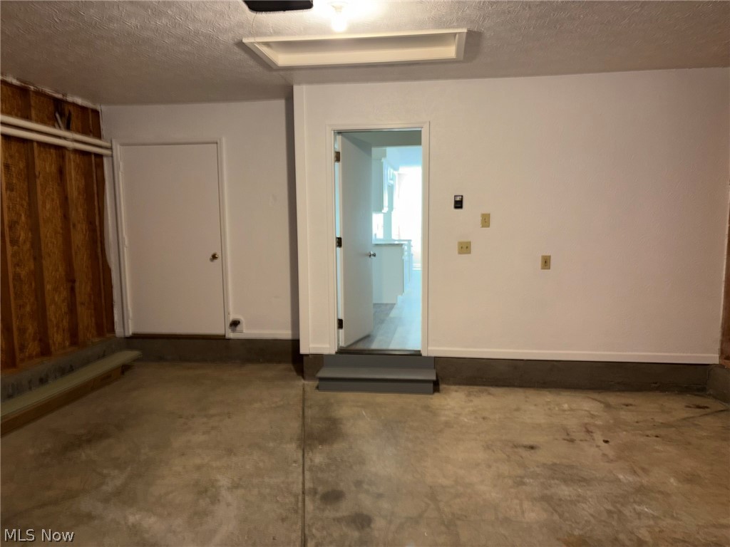 459 Hampton Drive Property Photo 31