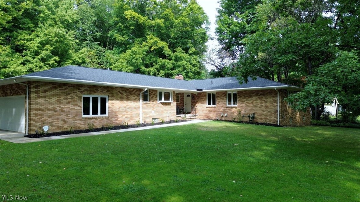 4240 Som Center Road Property Photo 1