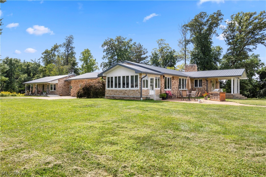 1 Sunrise Ridge N Property Photo 1
