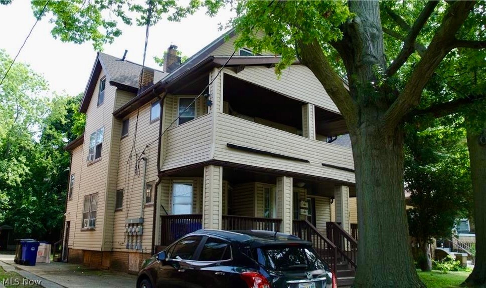 381 E 152nd Street Property Photo 1