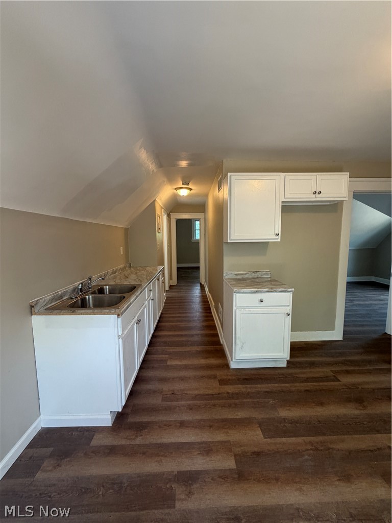 381 E 152nd Street Property Photo 19
