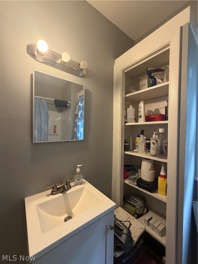 826 Wayside Road Property Photo 16