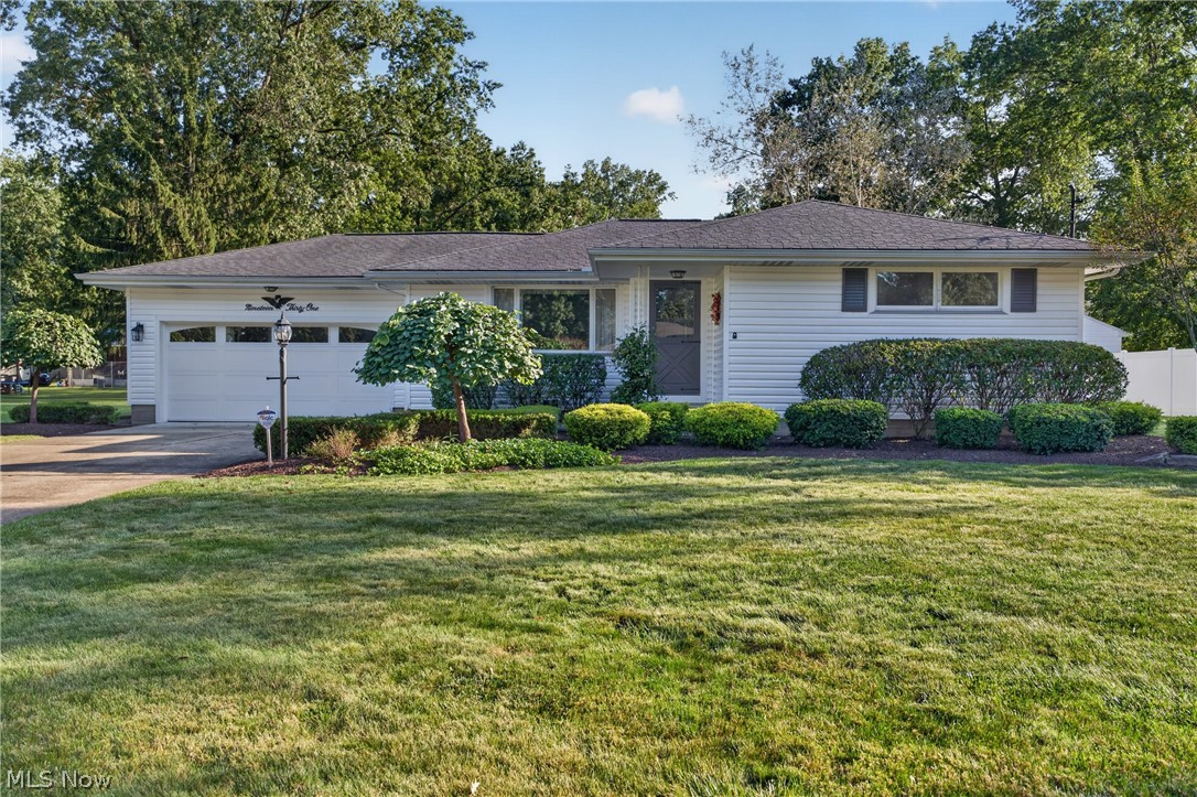 1931 Dodge Drive Nw Property Photo 1