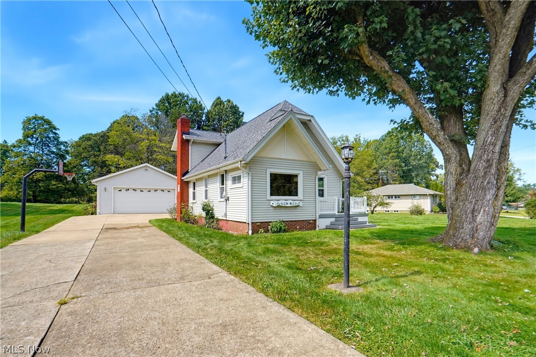1237 Stardale Avenue Sw Property Photo 1