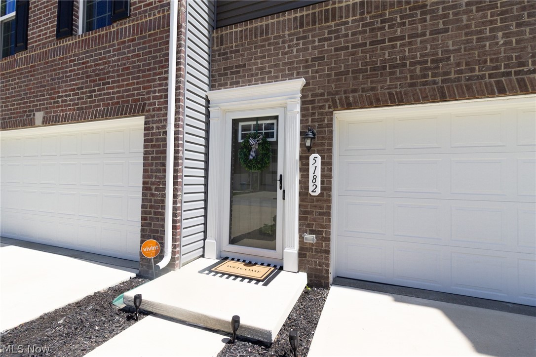 5182 Jude Court Property Photo 2