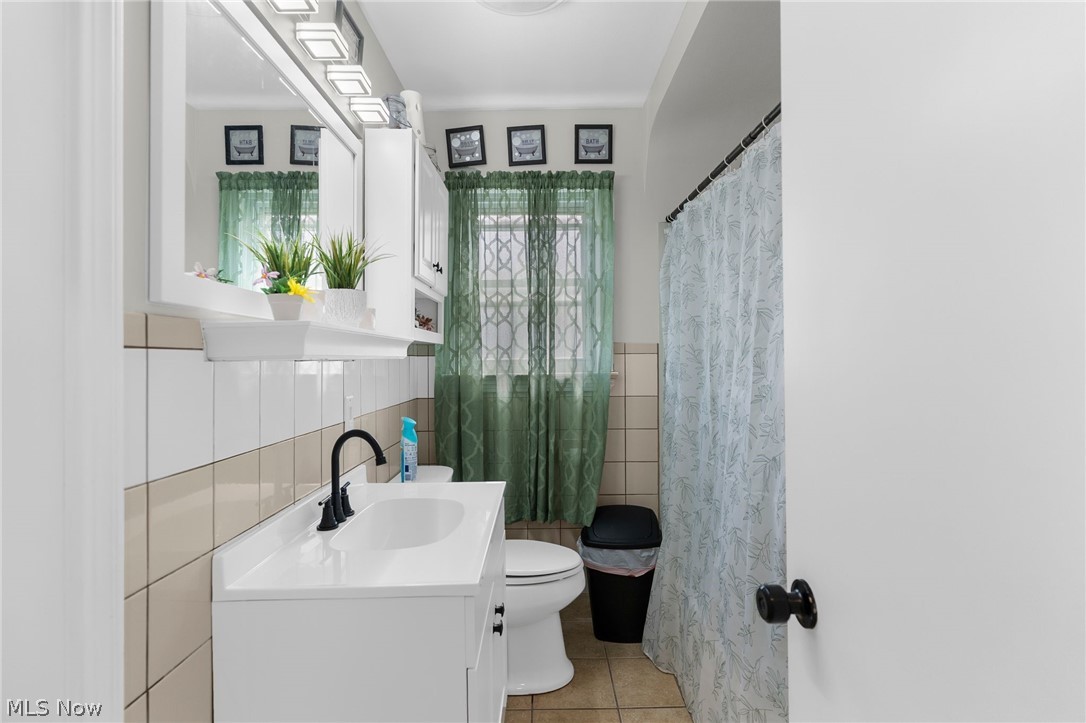 542 6th Street Property Photo 16