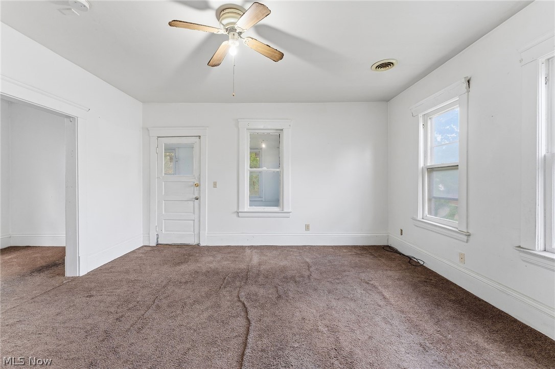 3676 E 65th Street Property Photo 9