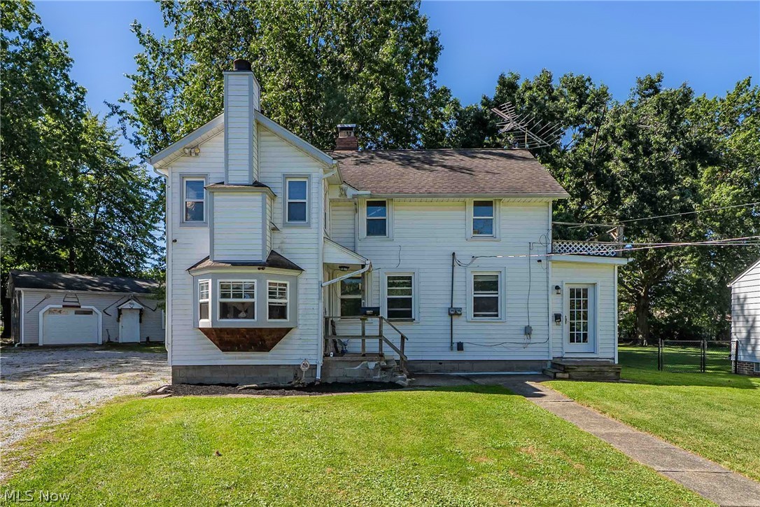 1860 E 298th Street Property Photo 1