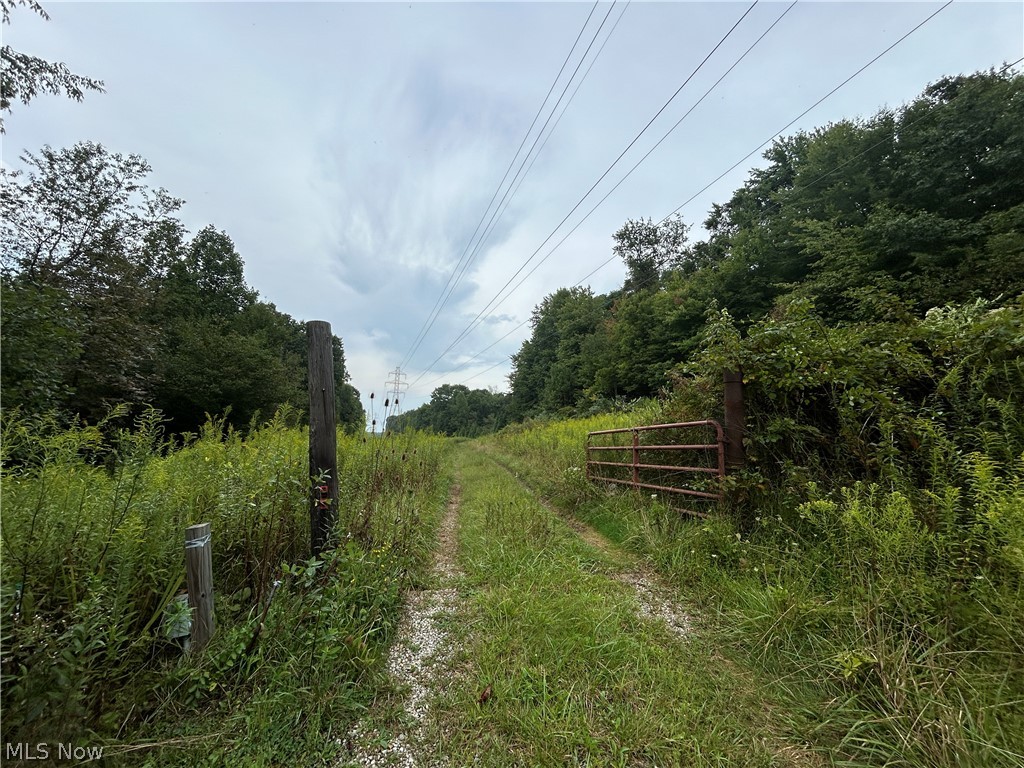 Township Rd. 282 Property Photo 19