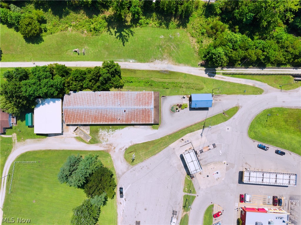 Casto Drive Property Photo 1