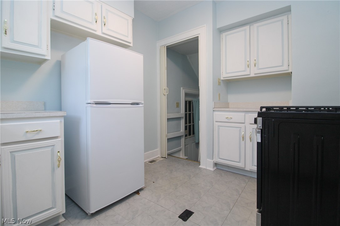 1069 Raymond Street Nw Property Photo 10