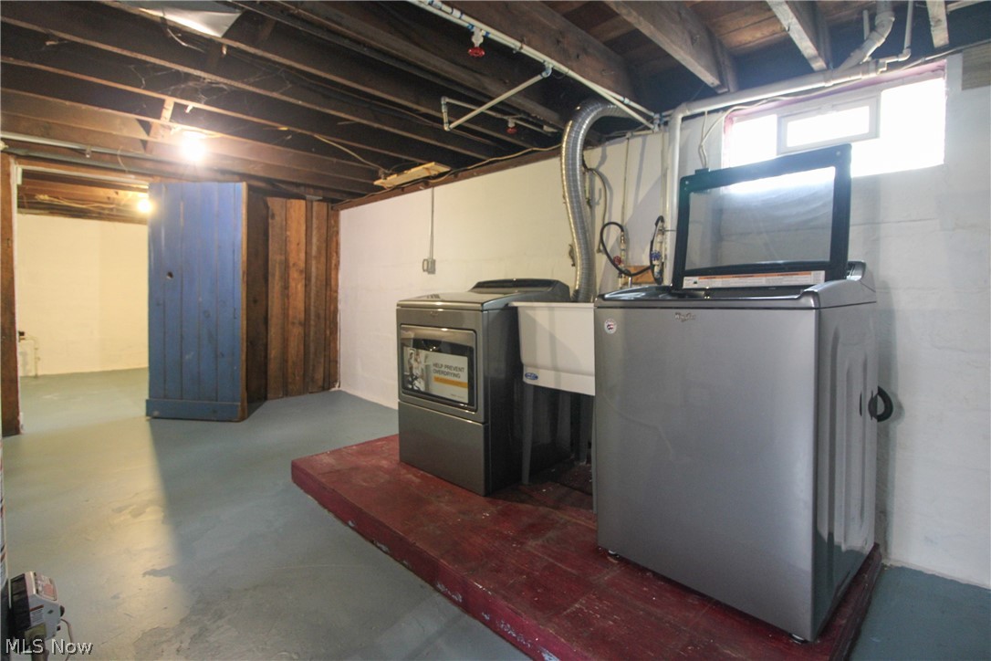 1069 Raymond Street Nw Property Photo 25