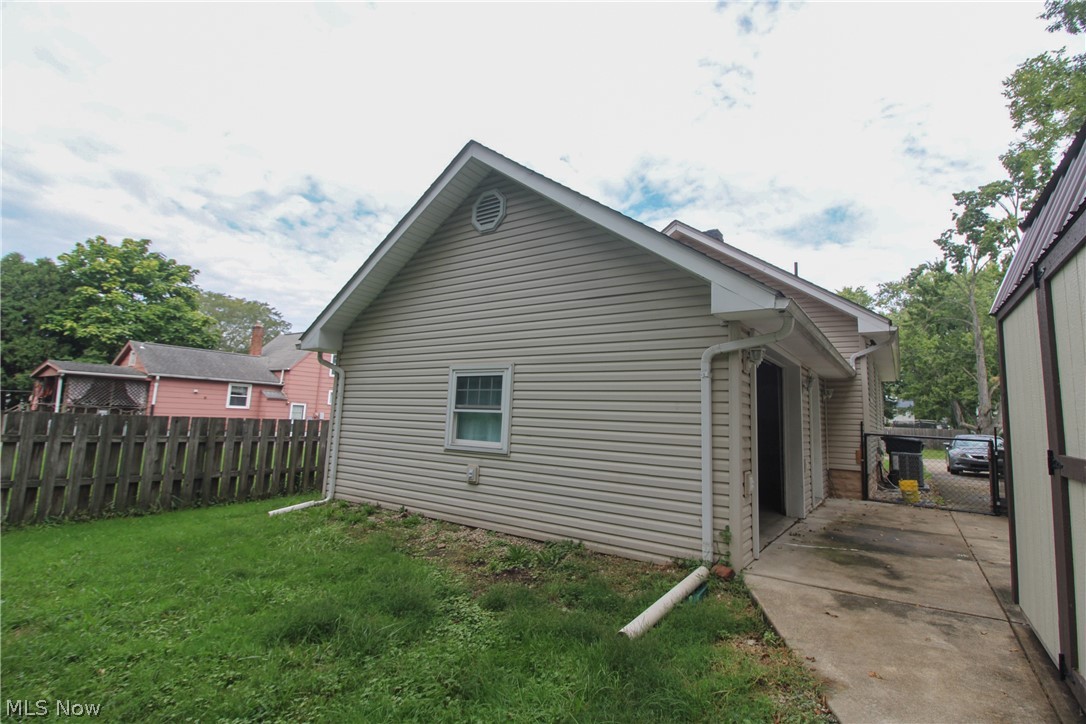 1069 Raymond Street Nw Property Photo 36