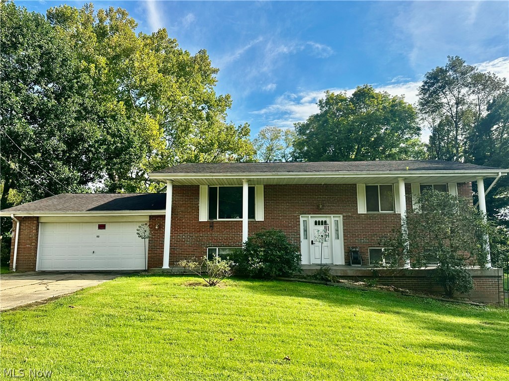 112 Berry Lane Property Photo