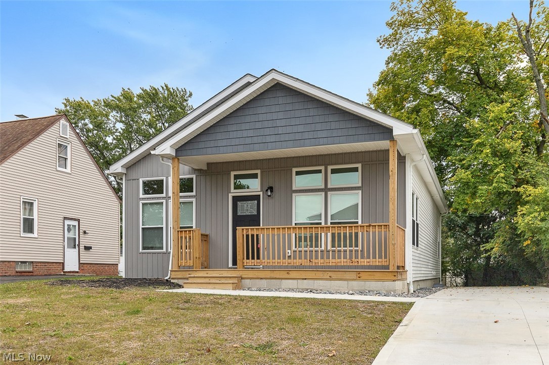 21206 Hansen Road Property Photo 2