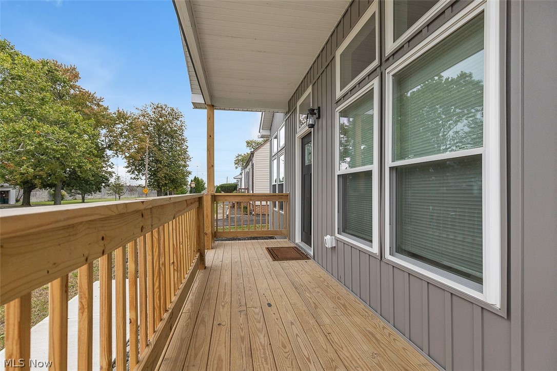 21206 Hansen Road Property Photo 3