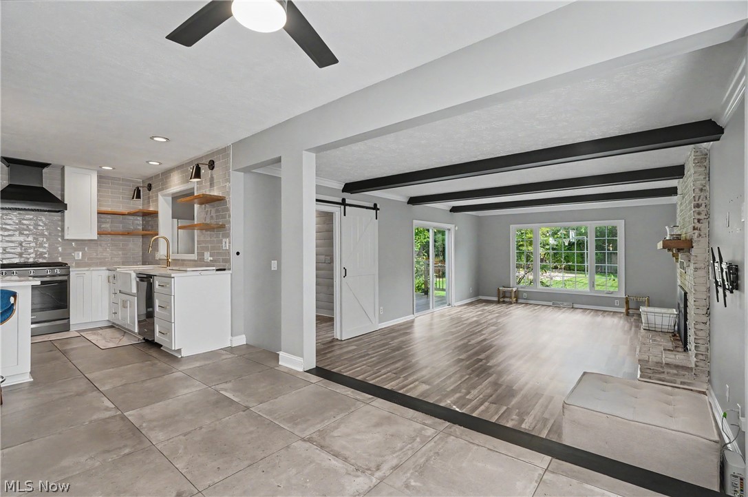 20060 Parkview Avenue Property Photo 22